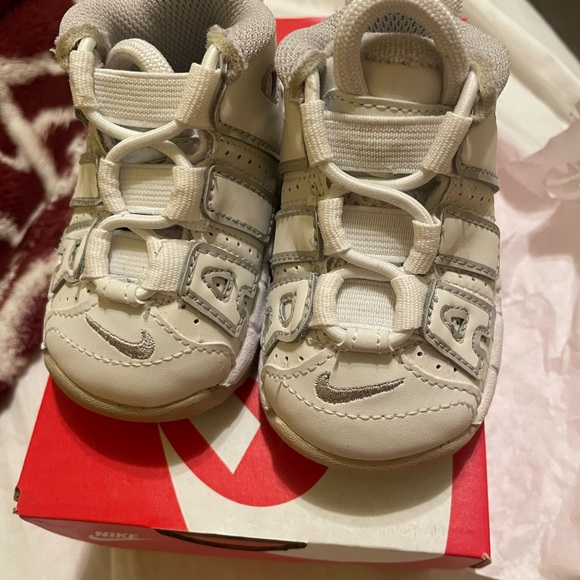 SOLD - Picture 3 of 6